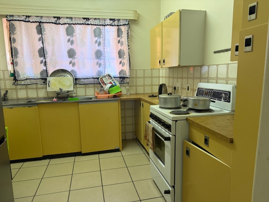 2 Bedroom Property for Sale in Potchefstroom North West